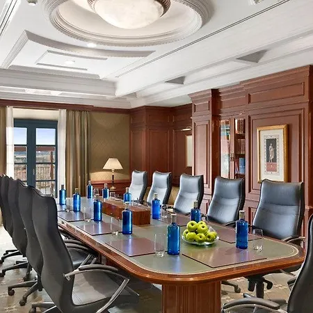 Hotell Eurostars Palacio Buenavista 5*